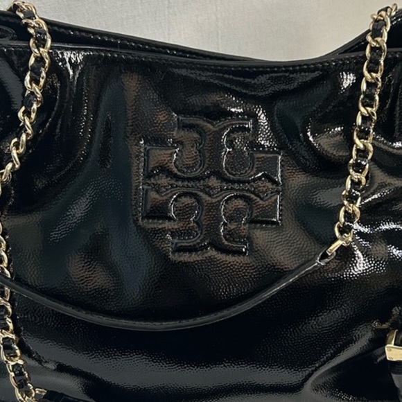 Tory Burch Thea Black Patent Leather Gold Chain Slouchy Leather Shoulder Tote - Picture 16 of 17